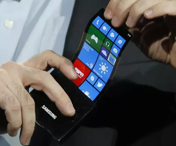 Samsung Revela Tela Inquebrável e Flexível para Smartphones do Futuro
